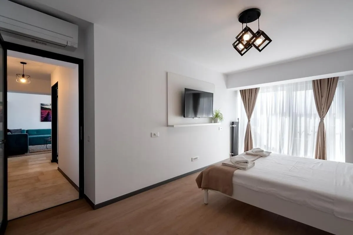 Modern 2Br Apartment - Piata Unirii - City Center Bucharest Romania
